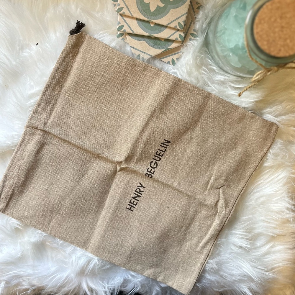 Henry Beguelin dust bag